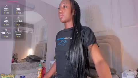 anamonroee online show from October 26, 12:33 pm