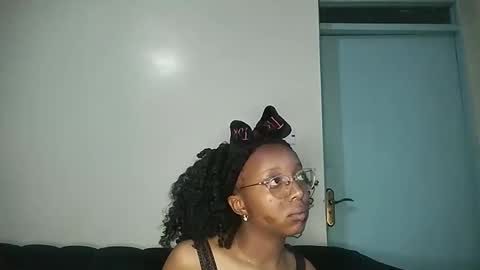 Snapshot of ananablossom chatting on October 30, 12:12 am Ananablossom online show from October 30, 12:12 am