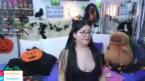 Snapshot of anaredgrave chatting on November 1, 7:21 am Anastasia Redgrave online show from November 1, 7:21 am