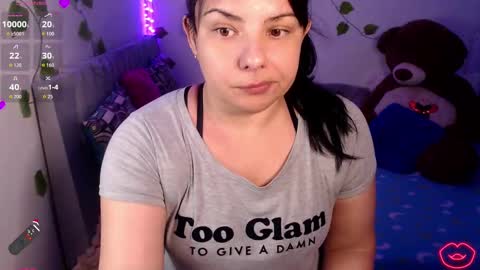 Ana online show from October 6, 1:19 pm