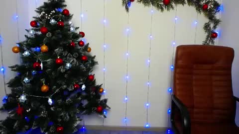 anastacyyellig online show from December 13, 6:31 am