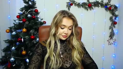 anastacyyellig online show from December 14, 12:33 am