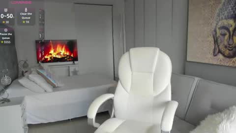 Snapshot of anastasia_______ chatting on December 18, 9:54 pm anastasia online show from December 18, 9:54 pm