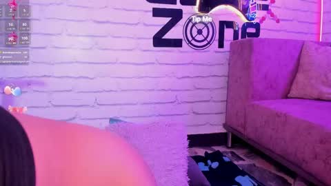 Snapshot of anastasia_jhons chatting on February 27, 6:29 am anastasia online show from February 27, 6:29 am