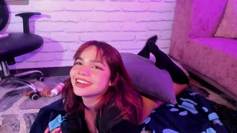 Snapshot of anastasia_jhons chatting on February 27, 9:32 am anastasia online show from February 27, 9:32 am