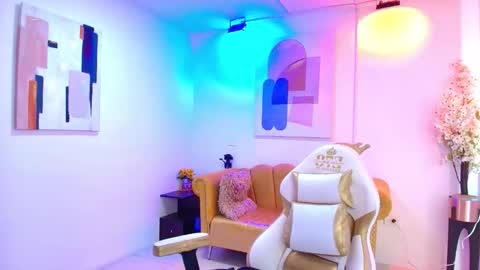 Snapshot of anastasiia_rouse chatting on October 1, 3:23 am Anastasia online show from October 1, 3:23 am