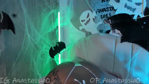 Snapshot of anastassia__ chatting on November 1, 3:52 am Anastassia online show from November 1, 3:52 am