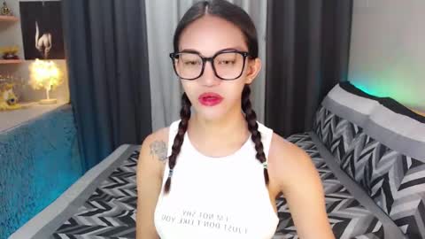 anawalters online show from December 19, 12:56 am