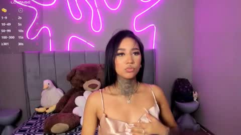 Snapshot of anaya_olyx chatting on October 19, 5:08 am anaya_olyx online show from October 19, 5:08 am