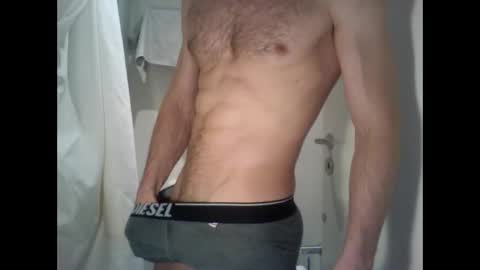 Snapshot of and_andys chatting on March 7, 12:23 pm and_andys online show from March 7, 12:23 pm