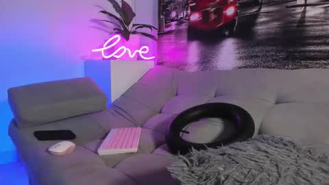 Snapshot of ander_perez chatting on December 17, 6:03 pm ANDER online show from December 17, 6:03 pm