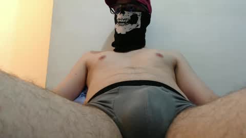 Snapshot of ander_whitee chatting on October 11, 10:08 pm Ander Whitee online show from October 11, 10:08 pm