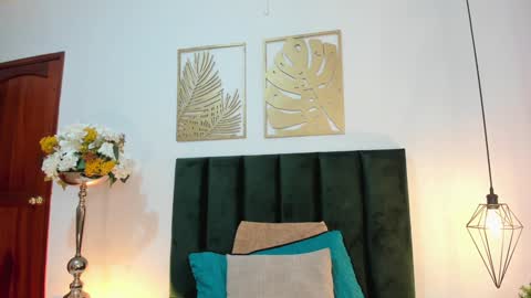 Andra Cyrus online show from January 24, 11:37 am