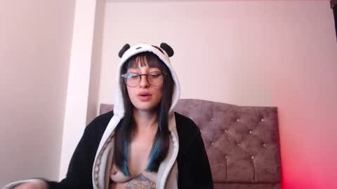 Snapshot of andrasla chatting on September 26, 5:00 am Andras online show from September 26, 5:00 am