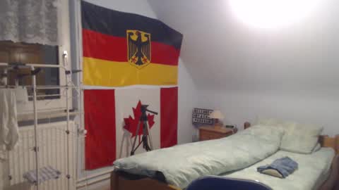 Andre online show from December 29, 8:04 pm