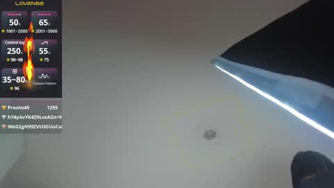 Andrea Hilton online show from March 10, 9:32 am