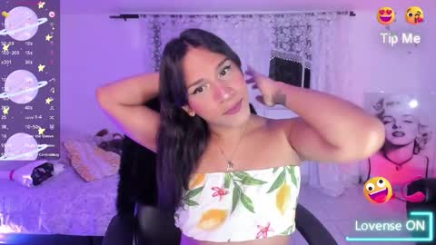 Snapshot of andreaafox_ chatting on February 20, 11:22 am Andrea Fox online show from February 20, 11:22 am