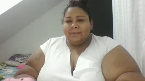 Snapshot of andrealopez1607 chatting on November 3, 2:02 am andrea lopez online show from November 3, 2:02 am