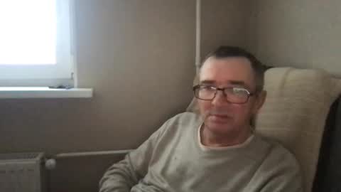 Snapshot of andreass60 chatting on January 6, 12:46 pm andreass60 online show from January 6, 12:46 pm