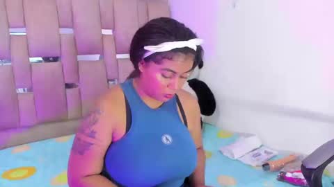 Snapshot of andreasweet2 chatting on September 24, 8:01 pm A n d r e a S w e e t online show from September 24, 8:01 pm