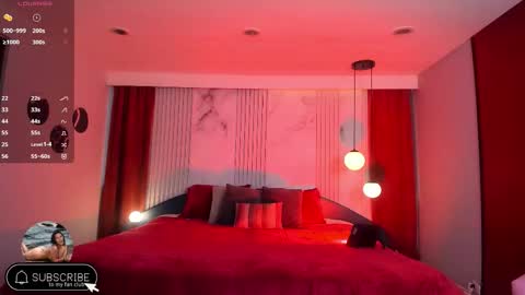 Snapshot of andreaxhange chatting on November 5, 1:55 pm Alexa online show from November 5, 1:55 pm