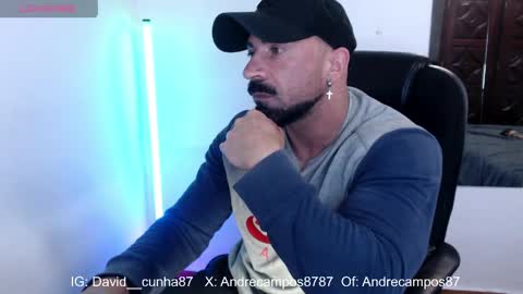  Instagram  online show from April 15, 8:20 pm