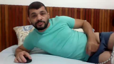 Snapshot of andreloko123 chatting on November 3, 1:29 am andreloko123 online show from November 3, 1:29 am