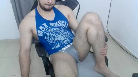 andres180950734 online show from November 24, 10:53 pm