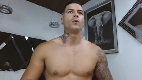 insta andres clark  online show from February 4, 9:31 pm