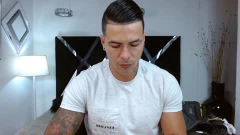 insta andres clark  online show from February 7, 6:24 pm