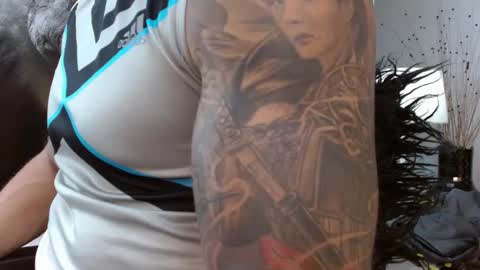 insta andres clark  online show from February 15, 6:12 pm