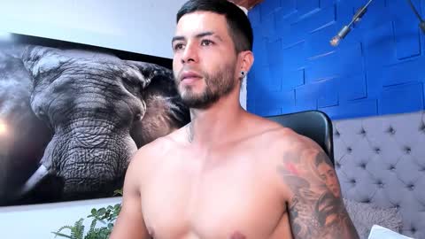 insta andres clark  online show from December 3, 5:11 pm