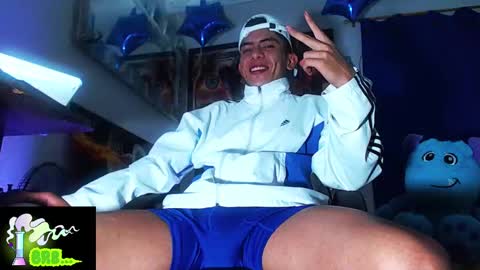 Andrs   o online show from September 18, 10:39 am