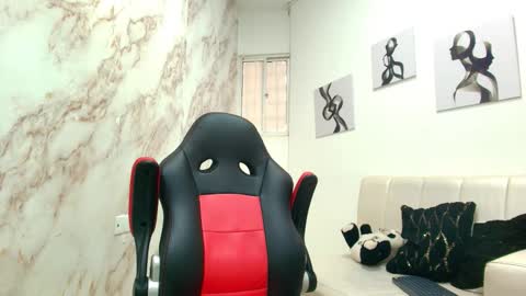 andres_stud online show from January 10, 12:51 pm