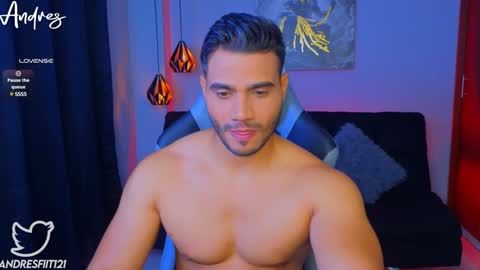 Snapshot of andresfiit chatting on December 9, 3:29 am Andres online show from December 9, 3:29 am