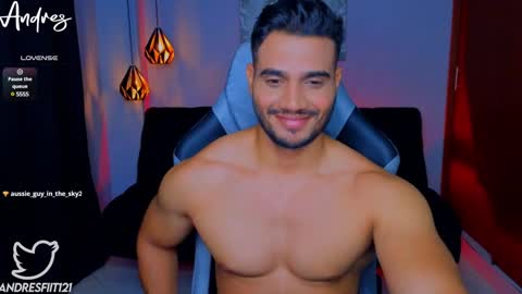 Snapshot of andresfiit chatting on December 20, 1:33 pm Andres online show from December 20, 1:33 pm