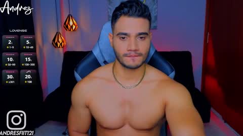Snapshot of andresfiit chatting on December 25, 9:56 am Andres online show from December 25, 9:56 am