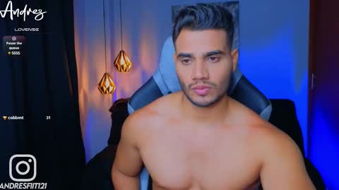 Snapshot of andresfiit chatting on March 7, 4:57 am Andres online show from March 7, 4:57 am