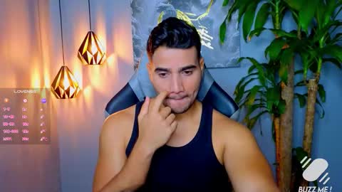 Snapshot of andresfiit chatting on October 12, 9:36 pm Andres online show from October 12, 9:36 pm