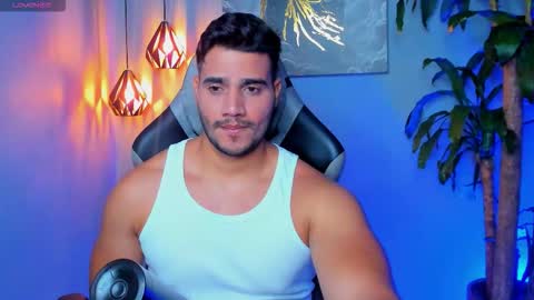 Snapshot of andresfiit chatting on October 19, 5:19 am Andres online show from October 19, 5:19 am
