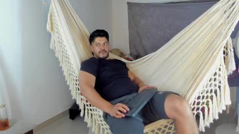 Andres online show from May 30, 1:03 am