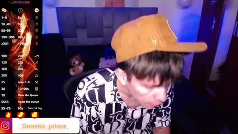 Snapshot of andrew_angels chatting on November 14, 5:33 pm andrew_angels online show from November 14, 5:33 pm