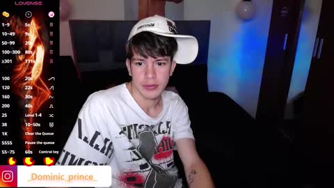 Snapshot of andrew_angels chatting on November 15, 5:38 am andrew_angels online show from November 15, 5:38 am