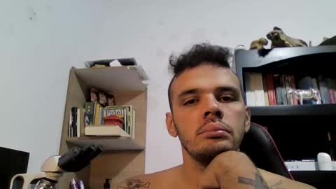 andrew_jaay online show from November 18, 2:17 am