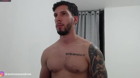 Snapshot of andrew_mathe chatting on December 13, 11:50 pm Andrew Mathwes online show from December 13, 11:50 pm