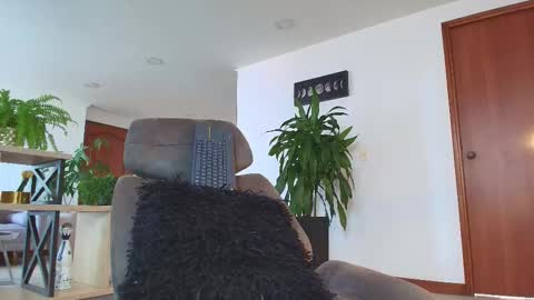 ANDREW WEST online show from November 21, 1:21 pm