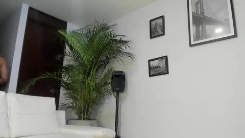 Snapshot of andrewjohnson0 chatting on February 8, 6:55 pm Andrew Johnson online show from February 8, 6:55 pm