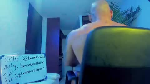 Snapshot of andrewjohnson0 chatting on February 27, 1:05 am Andrew Johnson online show from February 27, 1:05 am