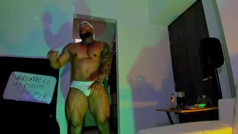 Snapshot of andrewjohnson0 chatting on September 15, 5:24 pm Andrew Johnson online show from September 15, 5:24 pm