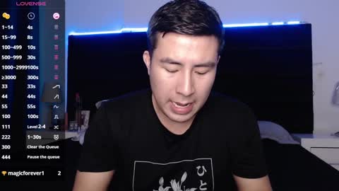 andrewmhilton_ online show from January 23, 6:06 am